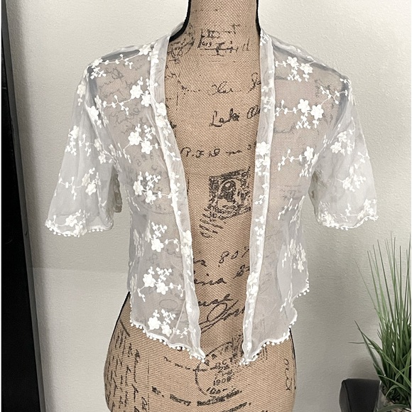 Cherokee Jackets & Blazers - Cherokee Embroidered Dress Cover Up. Sz M